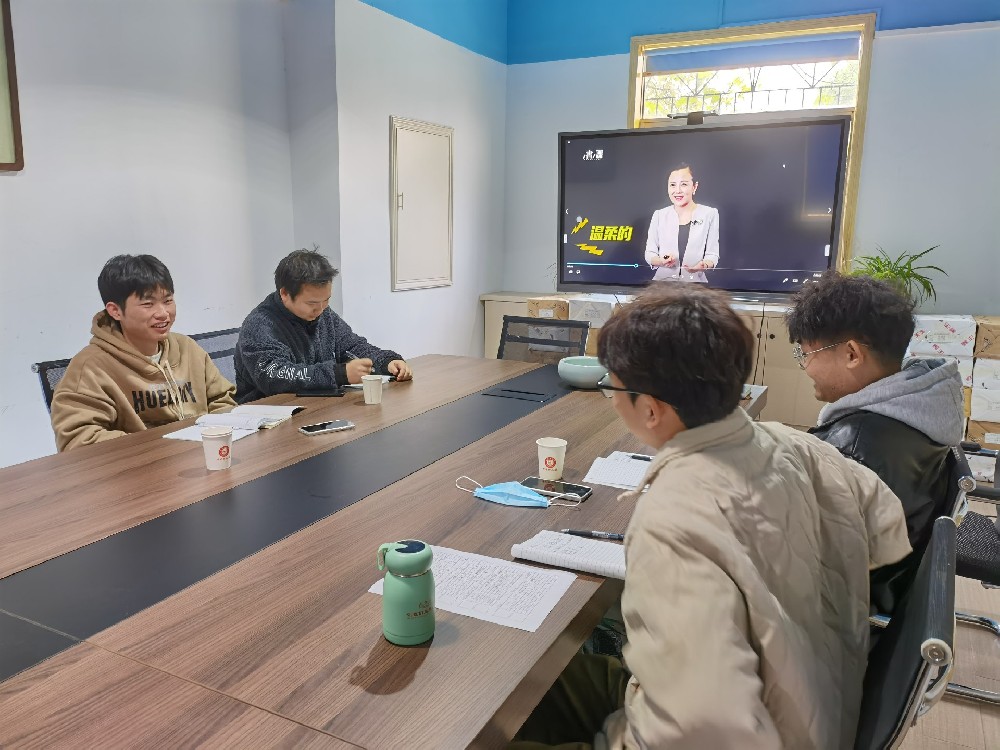 “后浪”啟航丨2022年新浪潮秋季第一期實(shí)習(xí)生培訓(xùn)班圓滿完成